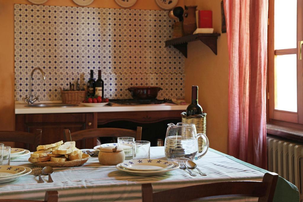 Agriturismo San Lorenzo Della Rabatta Cenerente Pokoj fotografie